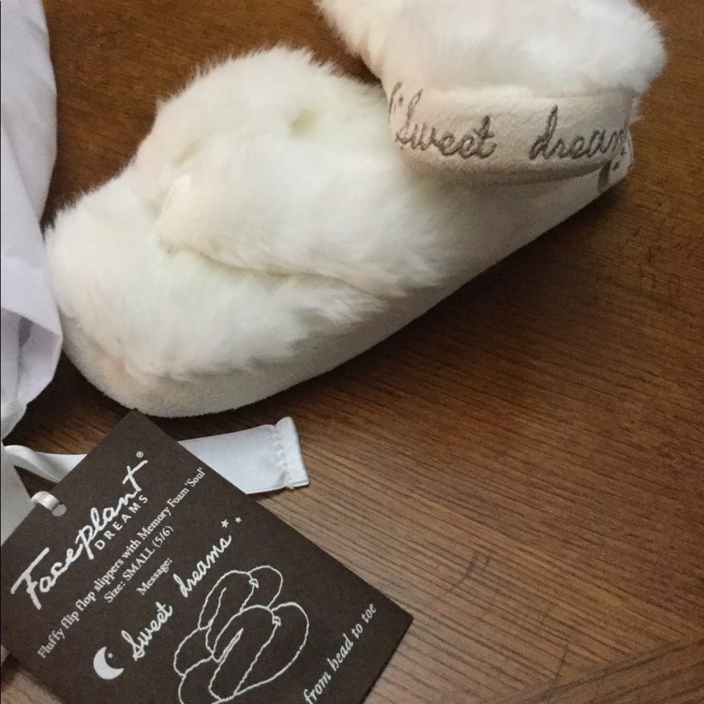 Faceplant fluffy flip flops